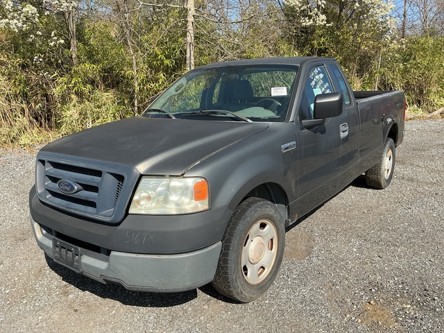 2005 Ford F-150 STX Pickup 2005 Ford F-150 STX Pickup