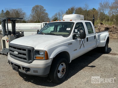 2005 Ford F-350 Super Duty 4x4 Pickup