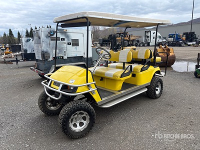 2002 E-Z-Go Golf Cart