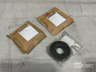 (302) RDECOM 12008076 Packing Retainers