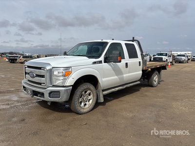 2015 Ford F-350 XLT 4x4 Crew Cab Flatbed Truck