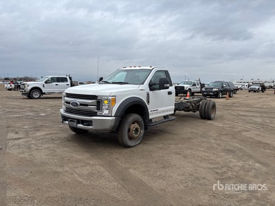 2017 Ford F-550 XLT 4x4 Kabina i podwozie