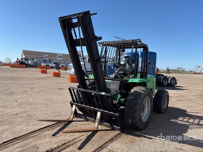 2017 JCB 930 6000 lb 4x4 Rough Terrain Forklift