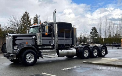 2024 Kenworth W900 8x6 Heavy Haul Tri/A Sleeper Truck Tractor