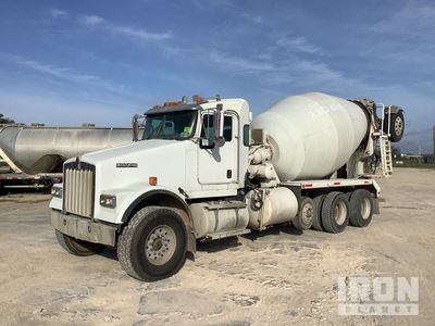 2015 Kenworth W900 10x4 ミキサートラック