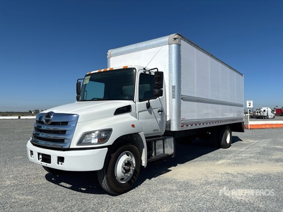 2018 Hino 258 4x2 Van Truck