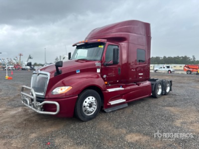 2019 International LT625 6x4 3- Achs Sattelzugmaschine mit Schlafkabine