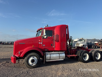 2015 Kenworth T800 6x4 T/A Sleeper Truck Tractor