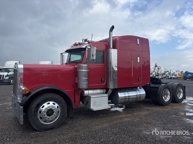 2006 Peterbilt 379 6x4 T/A Sleeper Truck Tractor