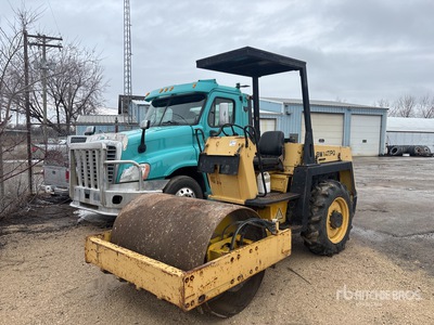 2000 Bomag BW142PD Walzenzug mit Glattmantelbandage (Inoperable)