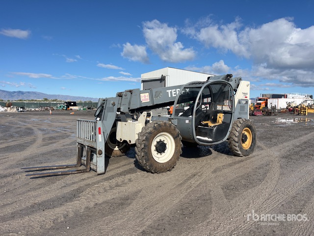 2005 Terex TH842C Telehandler
