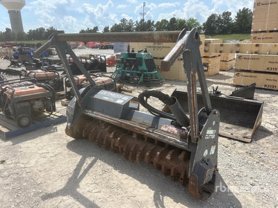 Loftness 71CCH0933H2 71 in Mulcher o sterowaniu burtowym