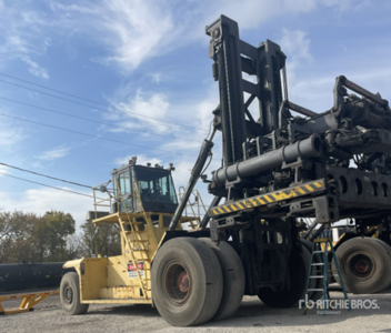 2009 (unverified) Taylor TXTCP 900 Container Handler