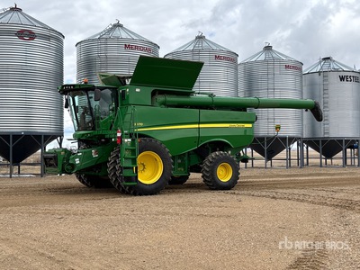 2017 John Deere S670 Maaidorser