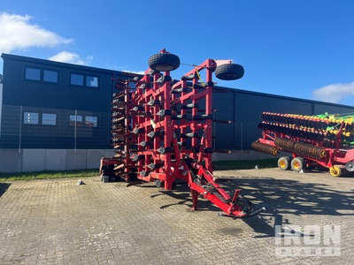 2009 Horsch Tiger 8AS محراث