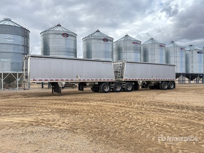 2013 Wilson 28 ft Tri/A Super B-Train Lead Graan aanhanger