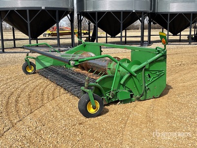 2004 John Deere 914 14 ft Draper maaikop aanhanger