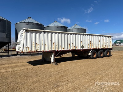 1994 Doepker 42 ft Tri/A Graan aanhanger