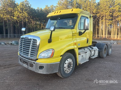 2016 Freightliner Cascadia 125 6x4 トラックトラクター（T/A）