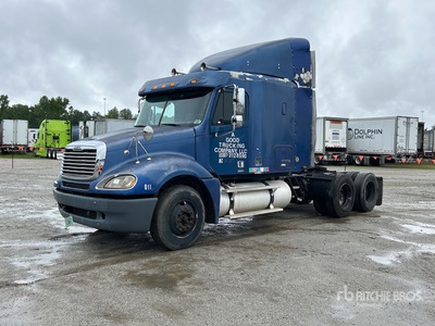 2006 Freightliner Columbia 120 6x4 T/A Sleeper Truck Tractor