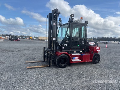 2021 Taylor X175 17500 lb Pneumatic Tire Heftruck