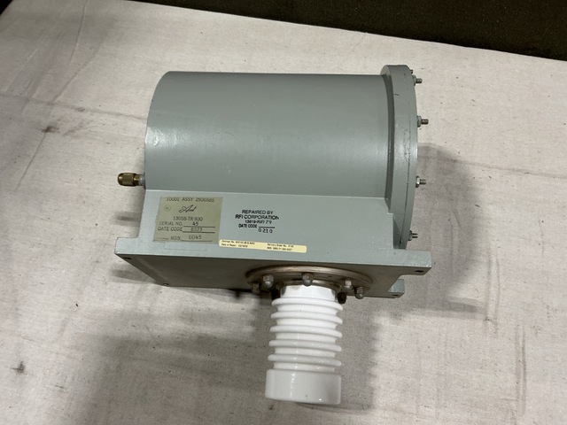 (2) 2936585 Power Transformers (2) 2936585 Power Transformers