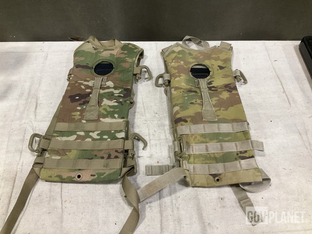 (125) Hydration System Carriers