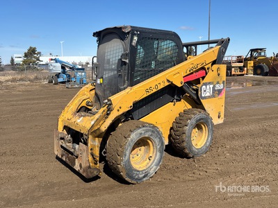 2016 Cat 262D Two-Speed Minicargadora