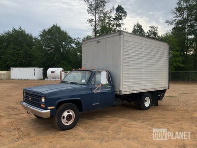 1989 Chevrolet 3500 Van Truck