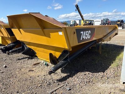 2015 Cat 745C Dump Body w/ Cylinders & Tailgate