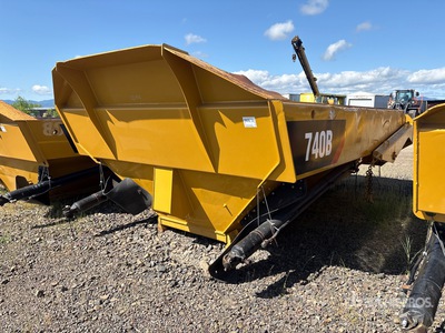 2015 Cat 740B Dump Body w/ Cylinders & Tailgate