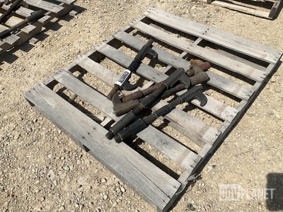 (5) Track Connecting Fixture Assemblies