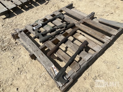 (5) Track Connecting Fixture Assemblies