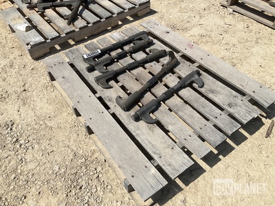 (5) Track Connecting Fixture Assemblies