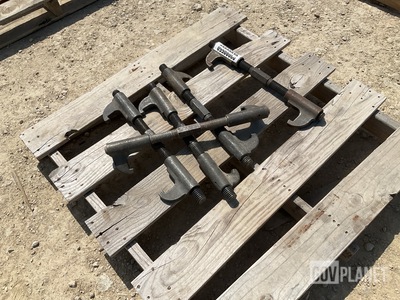 (5) Track Connecting Fixture Assemblies