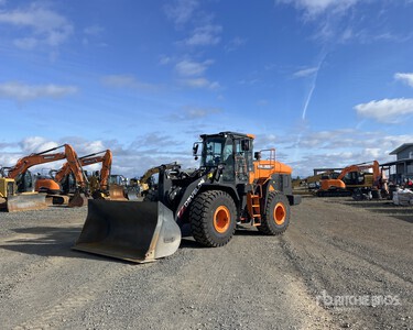 2023 Doosan DL320-7-US10 Wheel Loader