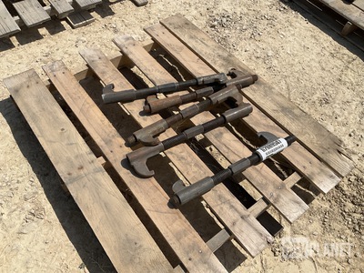 (5) Track Connecting Fixture Assemblies