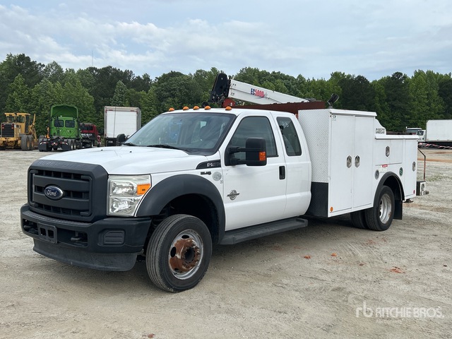 2016 Ford F-550 4x2 Extended Cab Service Truck