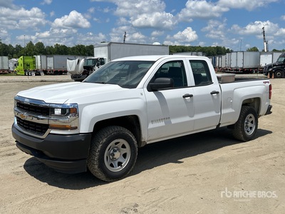 2017 Chevrolet Silverado 1500 4x4 Extended Cab Pickup