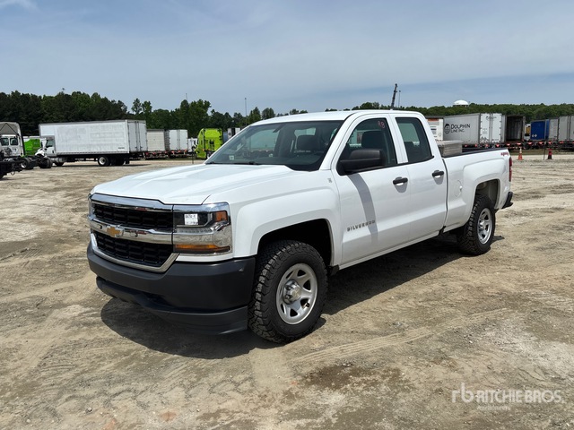 2017 CHEVROLET SILVERADO