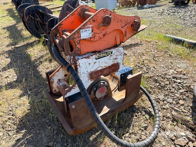 Stanley HS11000 26 in Vibratory Plate Compactor Attachment