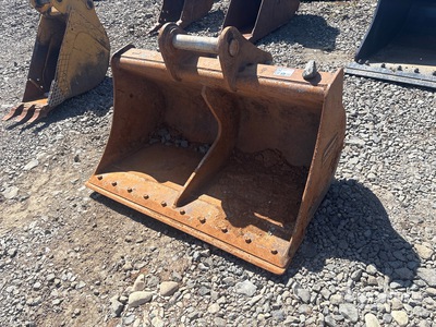 Doosan 60 in Cleanup Excavator Bucket