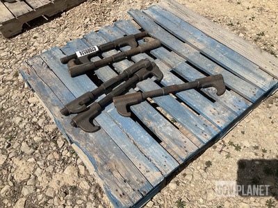 (5) Track Connecting Fixture Assemblies