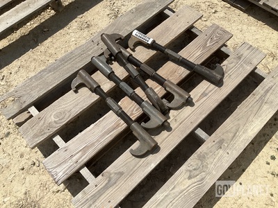 (5) Track Connecting Fixture Assemblies