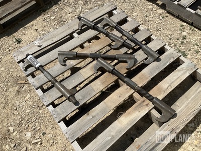 (5) Track Connecting Fixture Assemblies