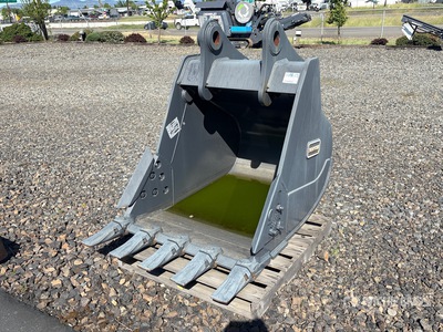2020 Doosan 42 in Excavator Bucket - Fits DX300LC (Unused)