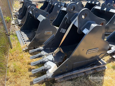 2022 Develon 36 in Digging Excavator Bucket - Fits DX225 (Unused)