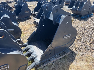 2023 Doosan 36 in Digging Excavator Bucket - Fits DX235 (Unused)