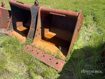 Paladin 36 in Q/C Cleanup Excavator Bucket