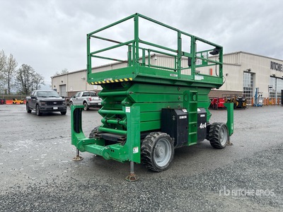 Genie GS-5390 4x4 Dual Fuel Scissor Lift